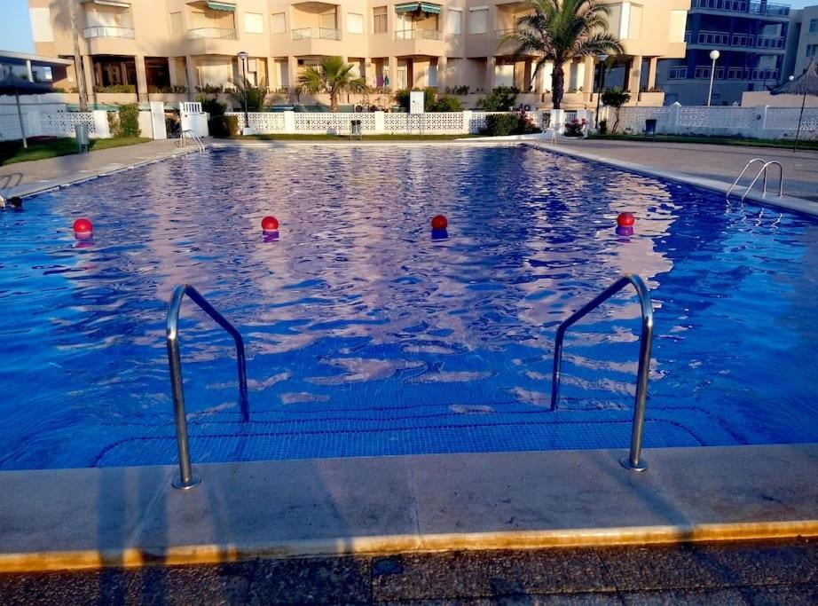 Apartamento En Primera Linea De Playa Murcia Dış mekan fotoğraf